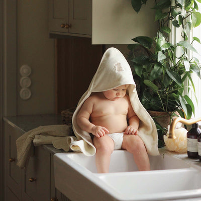Avery Row | Hooded towel - Plumme Box
