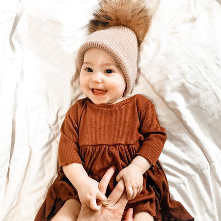 UMM Anissa & Co | Pom Pom Fur Toque - Plumme Box