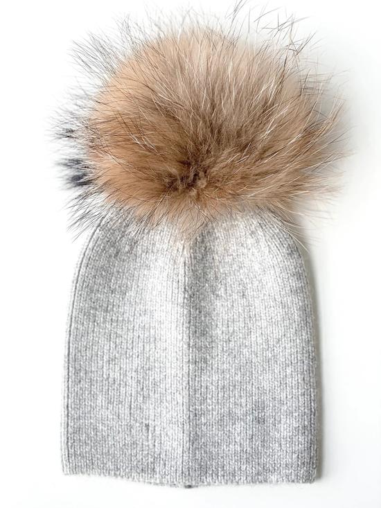 Pom Pom Fur Toque