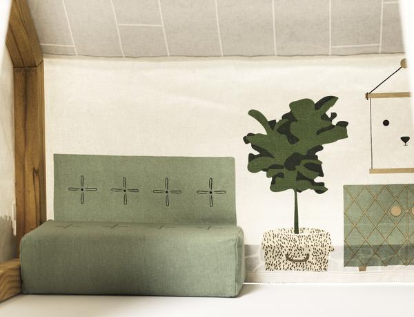 ELODIE Snuggle House